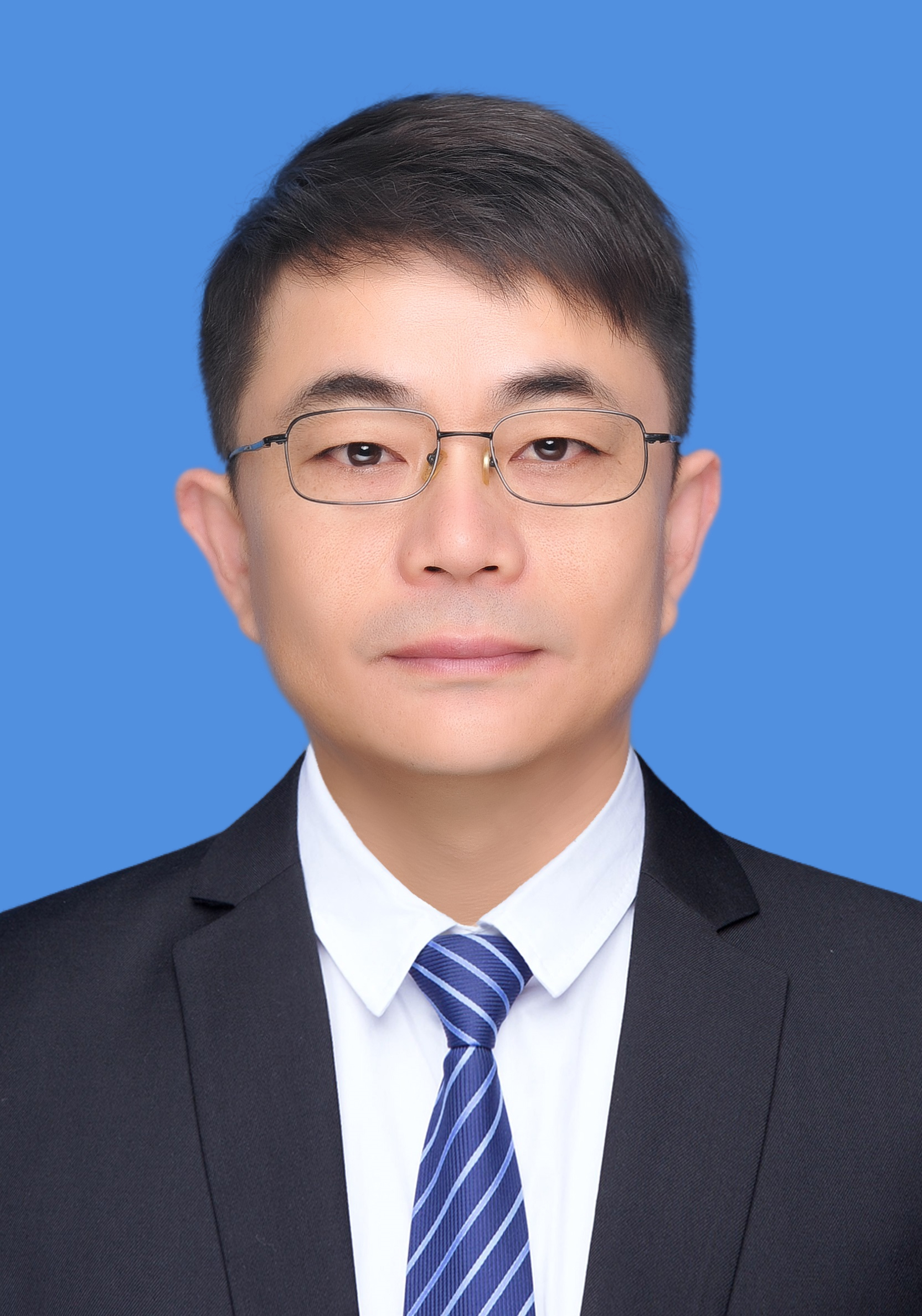 01於  鑫.png 01於  鑫.png