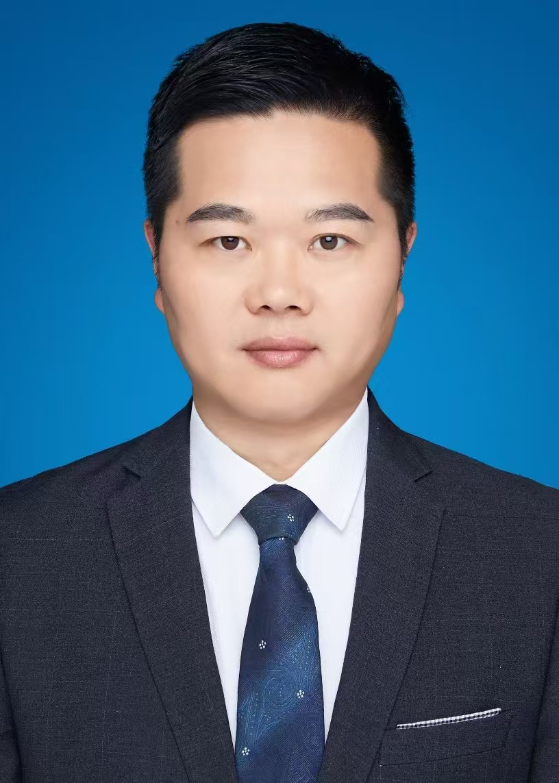 張建華(掘港街道人大工委主任).jpg 張建華(掘港街道人大工委主任).jpg