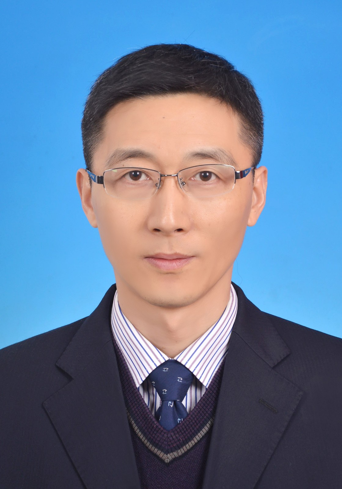 陳書(shū)記 照片.jpg 陳書(shū)記 照片.jpg