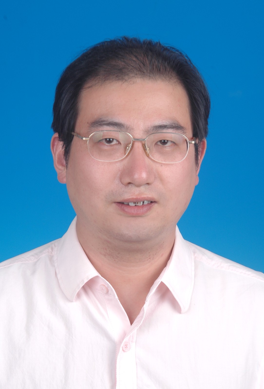 王明華.jpg 王明華.jpg