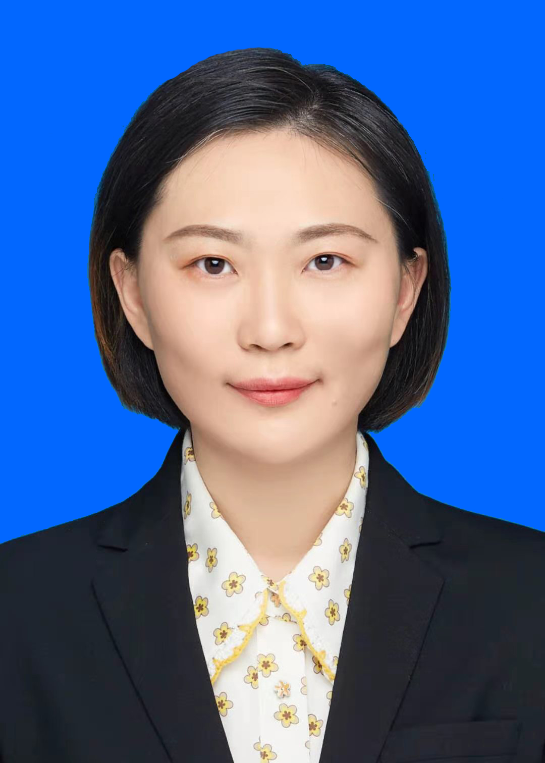 2.曹薇.jpg 2.曹薇.jpg