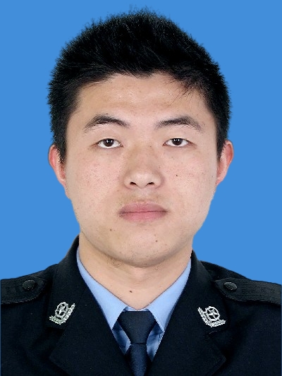 21.徐新.jpg 21.徐新.jpg