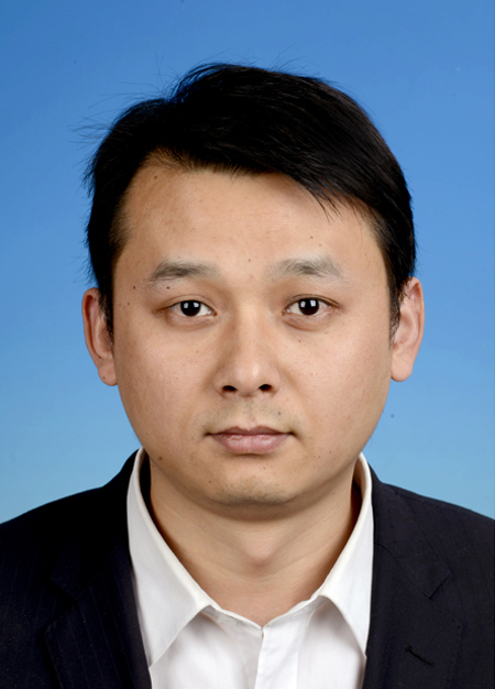 徐珀.jpg 徐珀.jpg