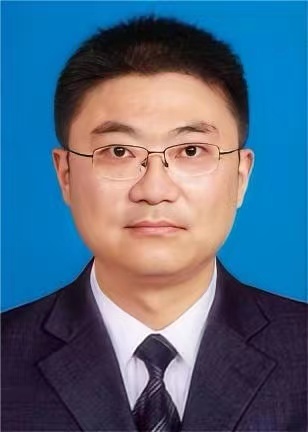 曹凱.jpg 曹凱.jpg